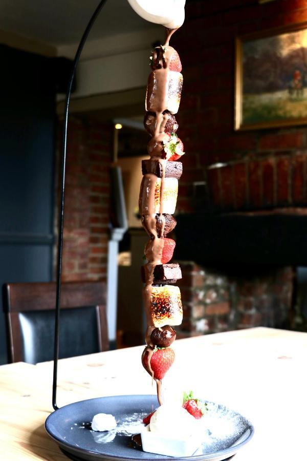 The Boars Head Hotel Sudbury  ภายนอก รูปภาพ